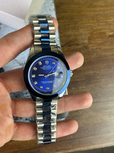 Two Tone Stone Model With Date